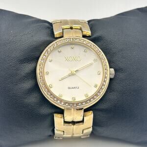 XOXO Gold Tone Crystals Stainless Steel Women’s Quartz Watch New Battery